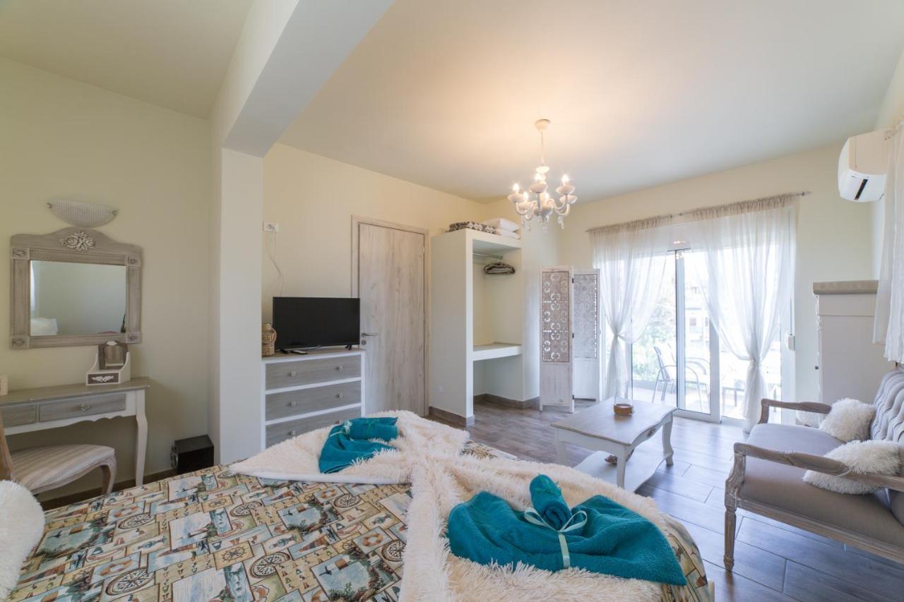 פליראקי Anelia Boutique Studios & Apartments מראה חיצוני תמונה