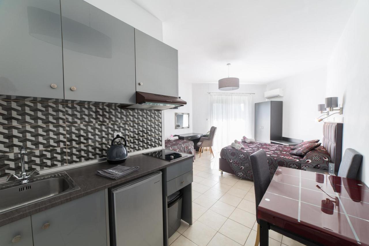 פליראקי Anelia Boutique Studios & Apartments מראה חיצוני תמונה
