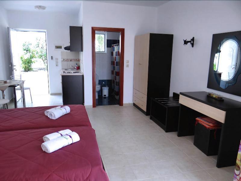 פליראקי Anelia Boutique Studios & Apartments מראה חיצוני תמונה