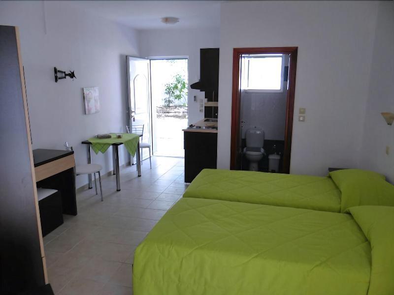 פליראקי Anelia Boutique Studios & Apartments מראה חיצוני תמונה